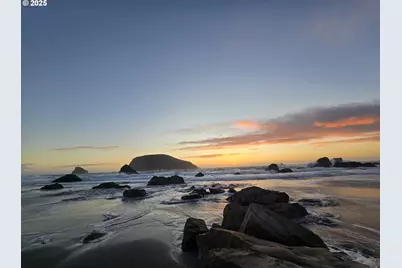 1241 Lighthouse Ln, Brookings, OR 97415 - Photo 2