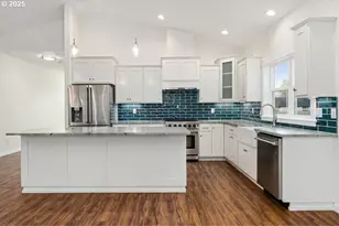 1241 Lighthouse Ln, Brookings, OR 97415 - Photo 12