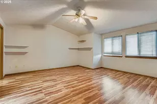 9827 N Ivanhoe St, Portland, OR 97203 - Photo 18