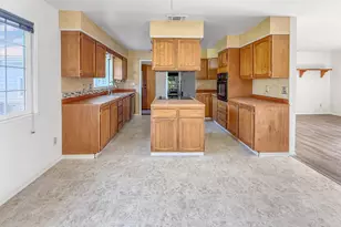 221 Musser St, Brookings, OR 97415 - Photo 16