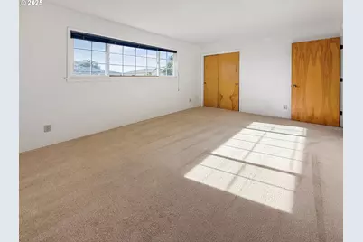 221 Musser St, Brookings, OR 97415 - Photo 28