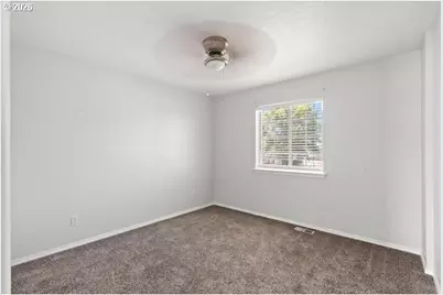 607 E Autumn Ave, Hermiston, OR 97838 - Photo 16