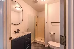 2350 SE 121st Ave, Portland, OR 97216 - Photo 36