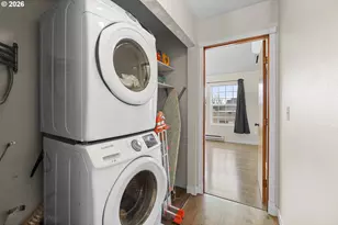 8528 SE Woodstock Blvd, Portland, OR 97266 - Photo 28