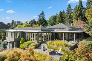 1933 Highlands Loop, Lake Oswego, OR 97034 - Photo 1