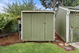 1433 NE 201st Ave, Fairview, OR 97024 - Photo 40