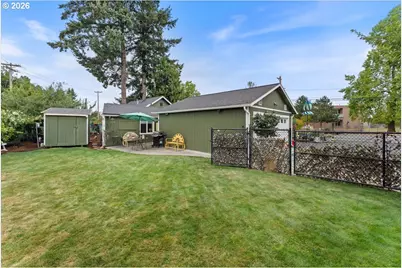 1433 NE 201st Ave, Fairview, OR 97024 - Photo 36