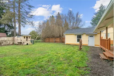2210 Maple St, Forest Grove, OR 97116 - Photo 22