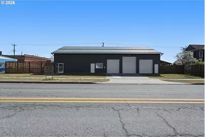 206 W Broadway St, Goldendale, WA 98620 - Photo 4