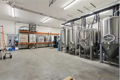 206 W Broadway St, Goldendale, WA 98620 - Photo 28