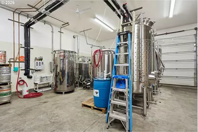 206 W Broadway St, Goldendale, WA 98620 - Photo 32