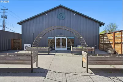 206 W Broadway St, Goldendale, WA 98620 - Photo 2