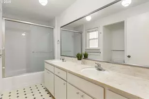 1920 SW Pheasant Dr, Beaverton, OR 97003 - Photo 36