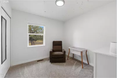 4444 NE 40th St, Redmond, OR 97756 - Photo 18