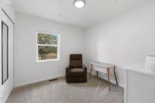 4444 NE 40th St, Redmond, OR 97756 - Photo 18