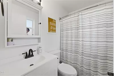 4444 NE 40th St, Redmond, OR 97756 - Photo 20