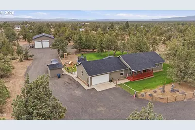 4444 NE 40th St, Redmond, OR 97756 - Photo 1