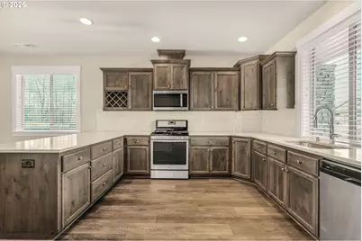 146 Zephyr Dr, Silver Lake, WA 98645 - Photo 6