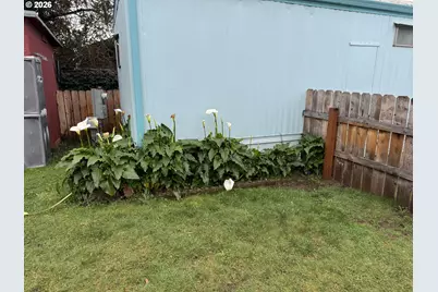 16345 Grootendorst Ln #4, Brookings, OR 97415 - Photo 6