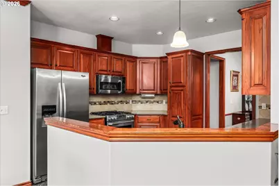 1424 Wimbledon Pl, Springfield, OR 97477 - Photo 10