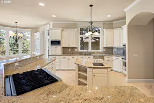 2663 Ridgemont Dr, Eugene, OR 97405 - Photo 18