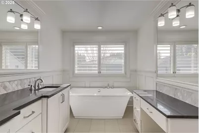 15398 SE Clark St, Happy Valley, OR 97086 - Photo 32