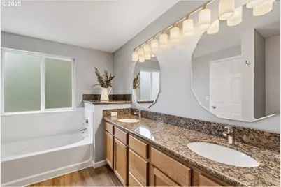 24415 NE 219th St, Battle Ground, WA 98604 - Photo 16