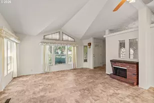 5359 Club Dr, Eugene, OR 97402 - Photo 10