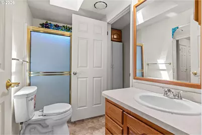 5359 Club Dr, Eugene, OR 97402 - Photo 22