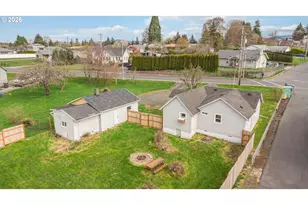 3007 Columbia Heights Rd, Longview, WA 98632 - Photo 2