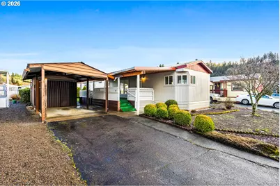 1307 S Water St, Silverton, OR 97381 - Photo 2
