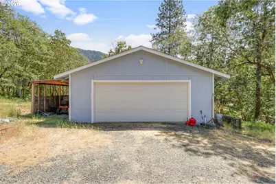235 Dearing Way, Grants Pass, OR 97527 - Photo 32