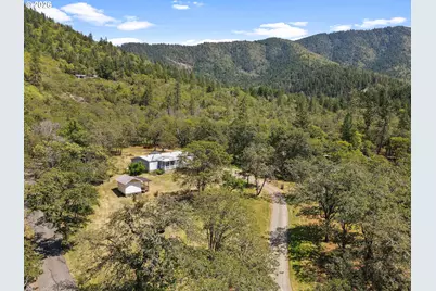 235 Dearing Way, Grants Pass, OR 97527 - Photo 28