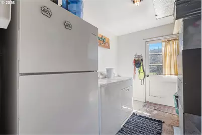 206 W 1st St, Wallowa, OR 97885 - Photo 18