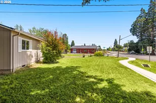10715 NW 311th Ave, North Plains, OR 97133 - Photo 16