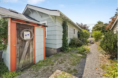 6626 SE 85th Ave, Portland, OR 97266 - Photo 44