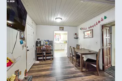 19931 Fobert Rd NE, Hubbard, OR 97032 - Photo 6