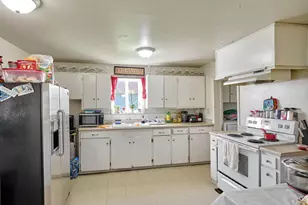 19931 Fobert Rd NE, Hubbard, OR 97032 - Photo 8