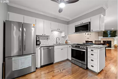 10900 SW 76th Pl #46, Portland, OR 97223 - Photo 10