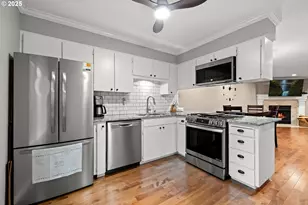 10900 SW 76th Pl, Portland, OR 97223 - Photo 10