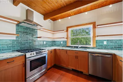 711 N 6th Ave, Rockaway Beach, OR 97136 - Photo 20