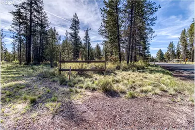 54592 Huntington Rd, Bend, OR 97707 - Photo 8