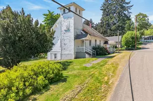 55330 SW Lovegren Dr, Gaston, OR 97119 - Photo 4