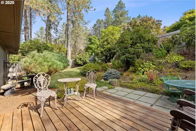 1626 Cinnamon Hill Dr, Salem, OR 97306 - Photo 36