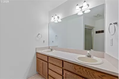 1626 Cinnamon Hill Dr, Salem, OR 97306 - Photo 26