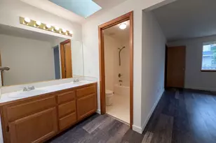 8641 NE Windstone St, Beaverton, OR 97006 - Photo 12