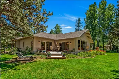 64464 Collins Rd, Bend, OR 97703 - Photo 42
