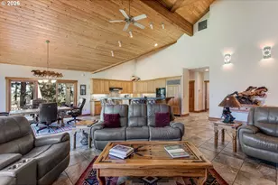 64464 Collins Rd, Bend, OR 97703 - Photo 6
