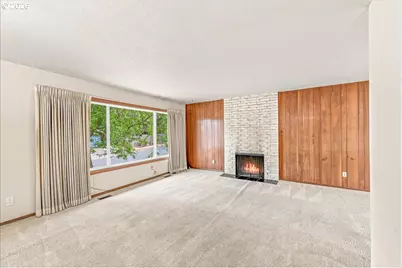 7525 SW Hillcrest Pl, Beaverton, OR 97008 - Photo 8