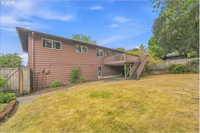 7525 SW Hillcrest Pl, Beaverton, OR 97008 - Photo 36
